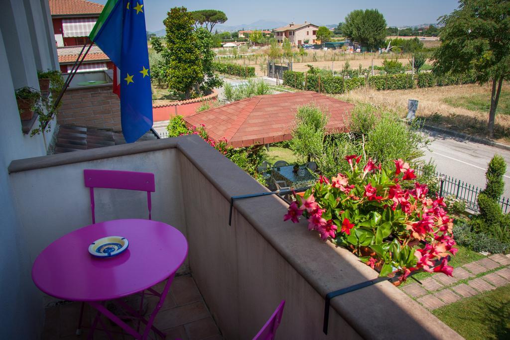 P&P Assisi Camere Bastia Umbra Exterior photo