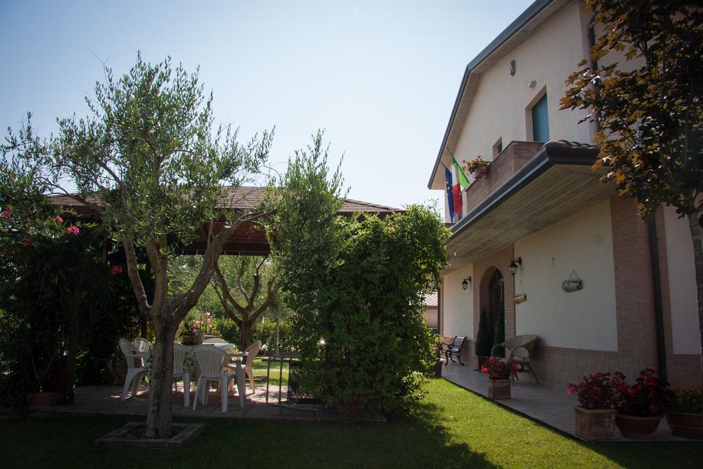 P&P Assisi Camere Bastia Umbra Exterior photo
