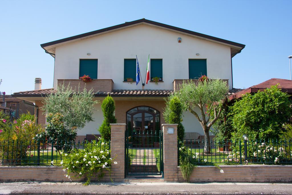 P&P Assisi Camere Bastia Umbra Exterior photo